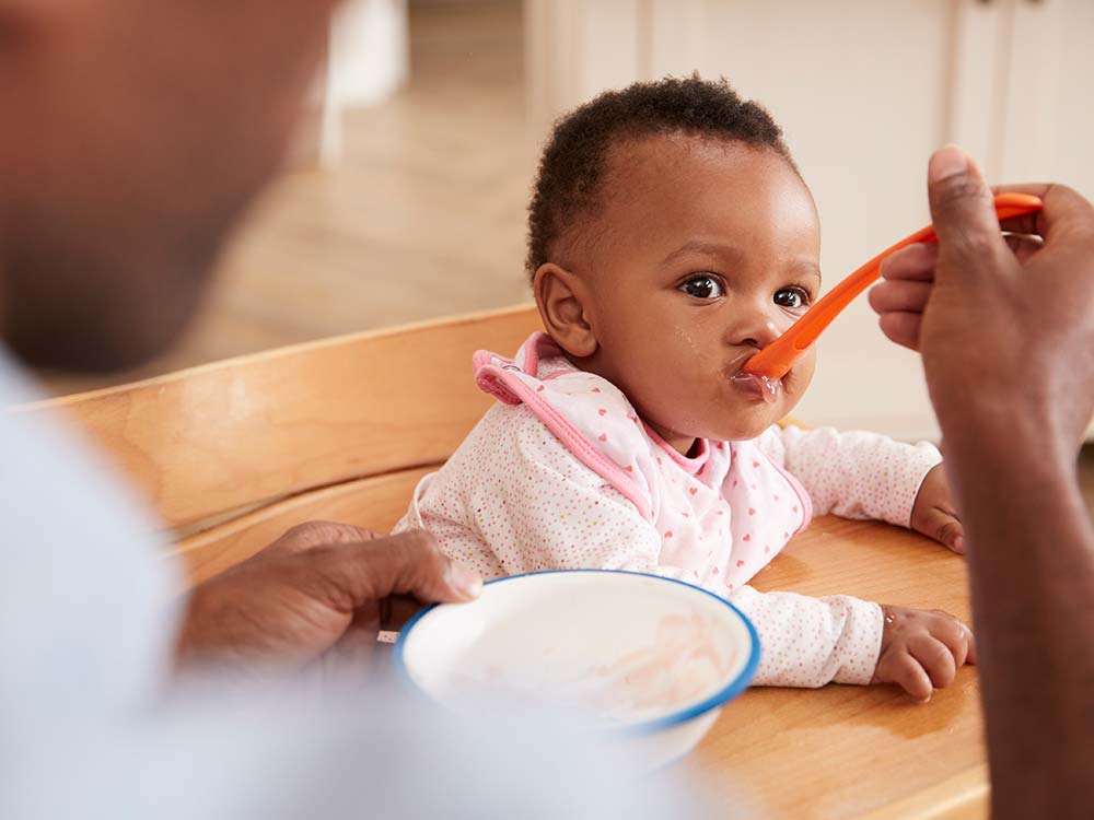 How to Introduce Food to a 6-Month-Old