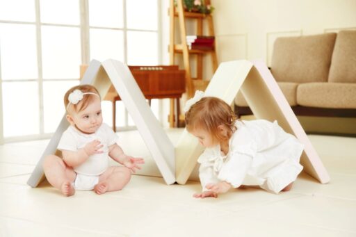 How to Select a Modern Baby Play Gym